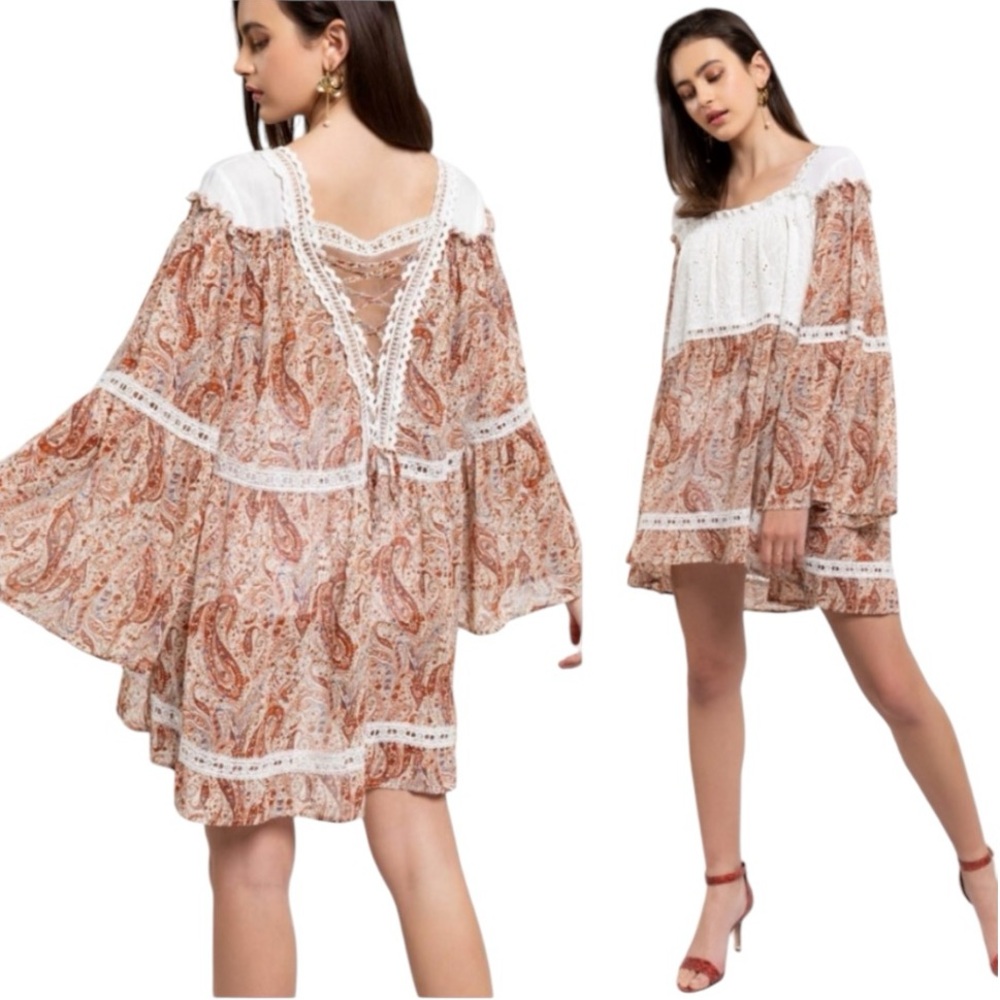 🆕 POL -Romantic Elise Paisley Eyelet Lace Mini Dress - Boho Renaissance Hippie